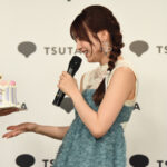 黒嵜菜々子、初の写真集発売記念イベントに登場！「1st写真集は、思い切っちゃおうと頑張って挑戦しました」