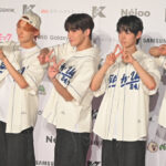 【写真特集】TWS、爽やかホワイト×ブラック衣装でレッドカーペットに登場！＜KCON JAPAN 2024＞