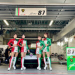 【写真特集】レースクイーン・藤森マリナ、根岸しおり、葵成美、上運天美聖らランボルギーニの前でポージング！87号車・METALIVE S Lamborghini GT3がクールな装いで登場