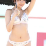 【写真特集】佐々木萌香が花柄がプリントされた可愛さ満開な水着で登場！＜ワンエイトプール撮影会@川越水上公園内プール＞