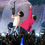 岡崎体育 Zepp Tour 2024完走！最新曲「失恋ソング」を武田真治氏と初コラボLIVEパフォーマンス！