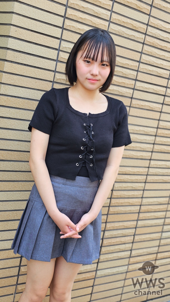 現役女子高生・15歳永井結菜、ミニスカコーデで語る！ 「友達とユニバに行って絶叫系のアトラクションを克服したい」