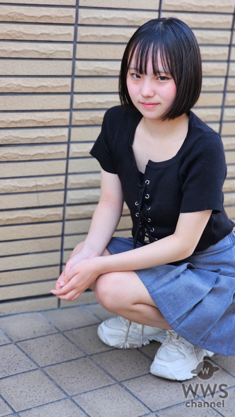 現役女子高生・15歳永井結菜、ミニスカコーデで語る！ 「友達とユニバに行って絶叫系のアトラクションを克服したい」