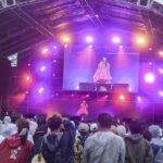 【写真特集】島谷ひとみがピンク色衣装で伸びかやな歌声で魅了！＜PEACE STOCK 79'＞