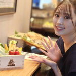 【動画】小﨑凜奈が渋谷AXSH(アクシュ)をレポート！日本橋の老舗・中井商店、スペイン発・Cerveza JPNなど最新グルメを満喫。