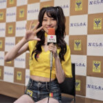 【動画】赤城ありさ、ツインテール＆腹見せミニ丈デニム衣装で「3代目シントトロイデンガールズ就任」への意気込みを語る！