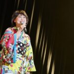 【ライブレポート】水谷千重子、着物姿で『愛が覚めたわけじゃないの』を熱唱！〈Kohmi EXPO 2024〉