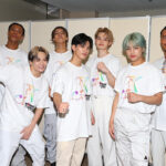 【動画】PSYCHIC FEVER、お揃いのTシャツ姿でステージの盛り上がりを語る！〈Kohmi EXPO 2024〉