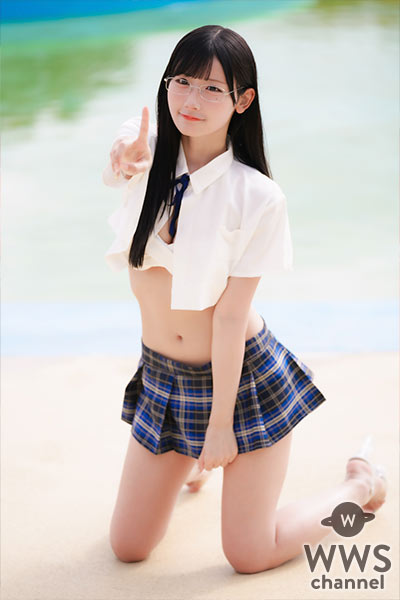 【写真特集】小鳥遊もか、超ミニスカな制服ビキニ姿でプール撮影会に登場！ ＜近代麻雀水着祭FINAL＞