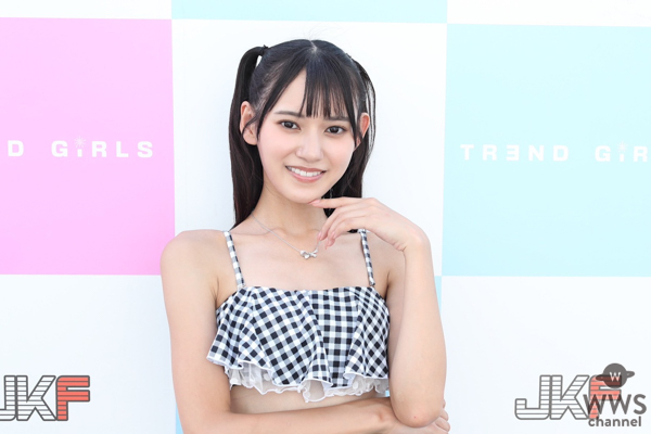 【動画】八掛うみ、キュートなチェック柄水着でイベントの盛り上がりを語る＜TREND GIRLS 撮影会 2024＞