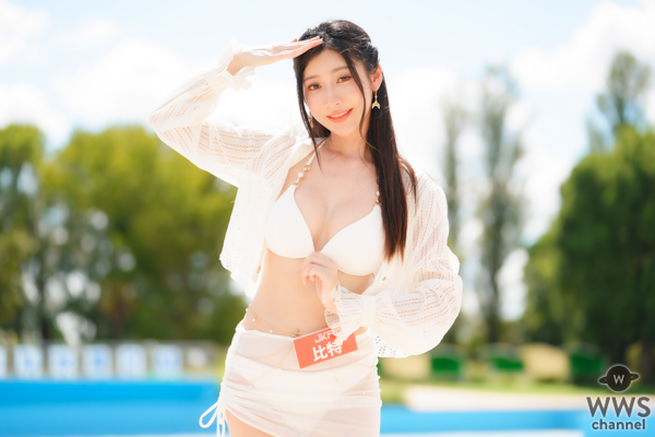 【写真特集】JKF・比特、大人な着こなしで魅せる純白水着姿で盛り上げる！ ＜TREND GIRLS 撮影会 2024＞