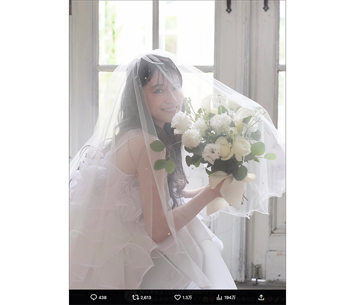 SILENT SIREN・黒坂優香子がウェディングドレス姿で音楽プロデューサーとの結婚を報告！