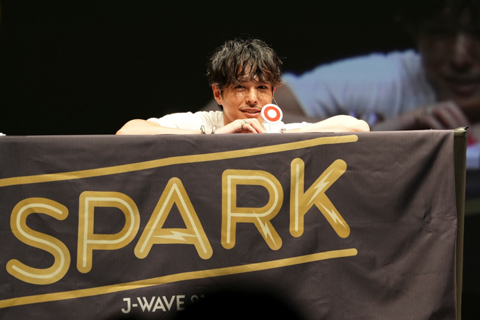 今市隆二のラジオ番組『SPARK』放送10周年記念イベント開催！「餃子早包み対決」や「1000人ランニングマン」企画でファンを魅了【オフィシャルレポート】