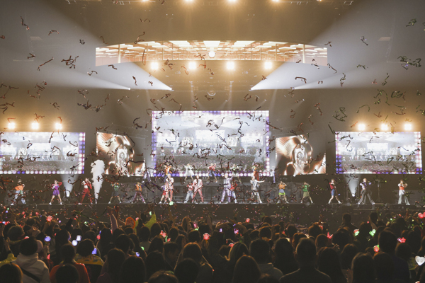 純烈、初の日本武道館公演で7,000人のファン熱狂！ サプライズゲストでダチョウ倶楽部も登場！