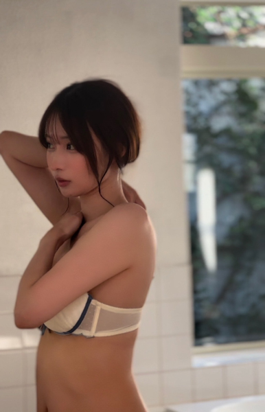 きみとバンド・大野真依、水着グラビア写真集作成クラファンで史上最高支援額を達成！