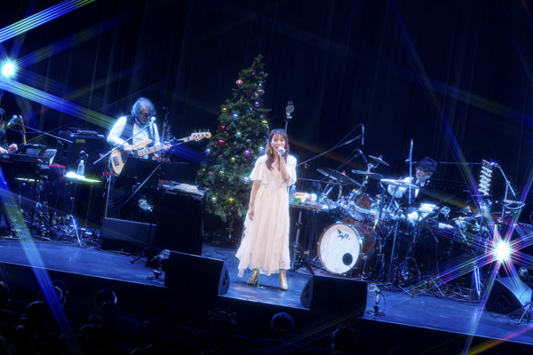 ひと足早いMay'nからのクリスマスプレゼント！！May'n Special Concert 2024「May'n Xmas」【オフィシャルレポート】