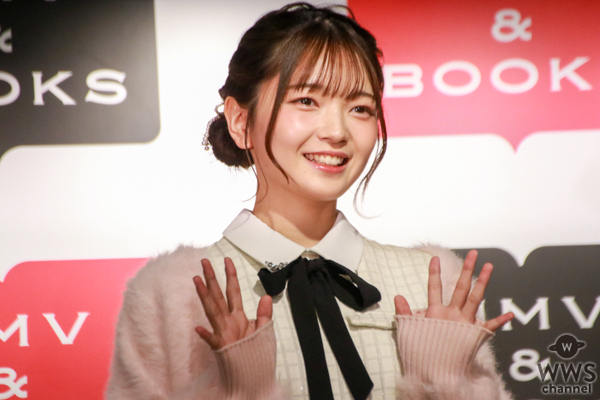 元AKB48 Team8・福留光帆、初カレンダーは毒島誠選手へ？ 添い寝風セクシーショット含む自身初カレンダー発売！