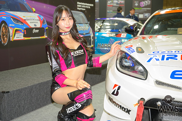 【写真特集】一ノ瀬のこ、美脚あらわなミニ丈衣装で登場！「今年の抱負、漢字一文字で『進』」＜東京オートサロン2025＞