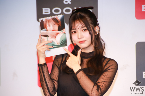 黒嵜菜々子、透けドレス姿でカレンダー発売イベントに登場！セクシーSHOT盛りだくさん『彼女感』あふれる作品に