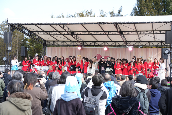 【写真特集】可憐なアイボリー、神薙ラビッツ、強くてニューゲーム。ら出演のアイドルイベント・ 『きみにZOKKONフェス〜バレンタインのせいにして。〜』、富士急ハイランドにて初開催！