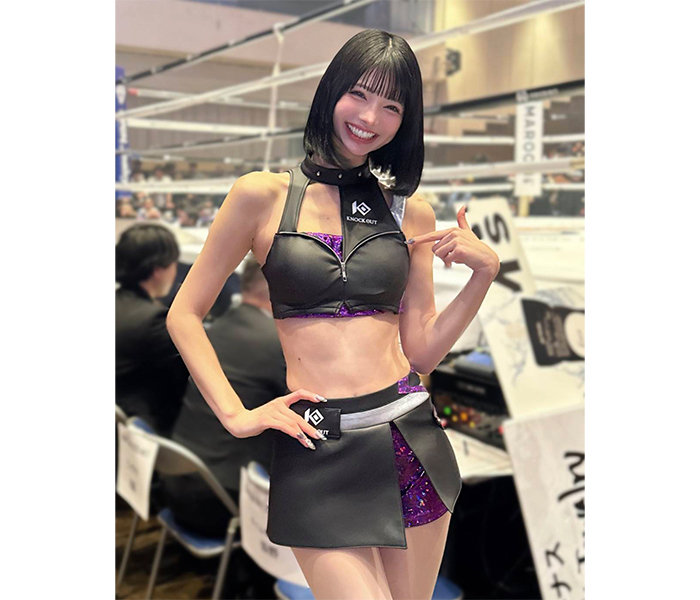 米倉みゆ、美ボディあらわなコスチューム姿でファン魅了！！