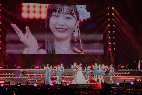 卒業する八木栞にファンと仲間が贈る感動のステージ！つばきファクトリー、結成10周年記念武道館公演を開催
