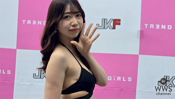 【動画】大浦真奈美、大人のお姉さん感あふれるブラック水着でTREND GIRLS撮影会 2025の盛り上がりを語る！
