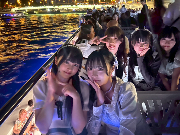 dela初のヨーロッパ、フランス公演は大盛況！6月にはフィリピン公演も決定。
