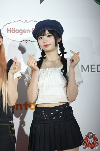 【動画】ME:Iが美脚あらわなガーリーコーデでレカぺに登場！＜KCON JAPAN 2025＞