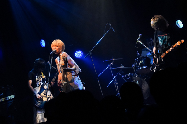 岸本ゆめの、25歳初のワンマンライブ開催！四半世紀の歩みと成長を音楽で届ける