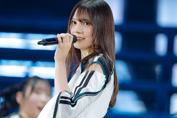 新生・日向坂46が、単独ライブで新たな挑戦を連発!!新キャプテンがスピーチ「チーム日向坂は永遠です」
