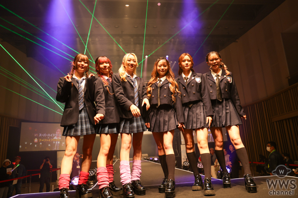 【写真特集】スペシャルアカデミー＆スーパーハイスクール、制服姿でランウェイに登場！＜TOKYO CROSSROADS 2025＞