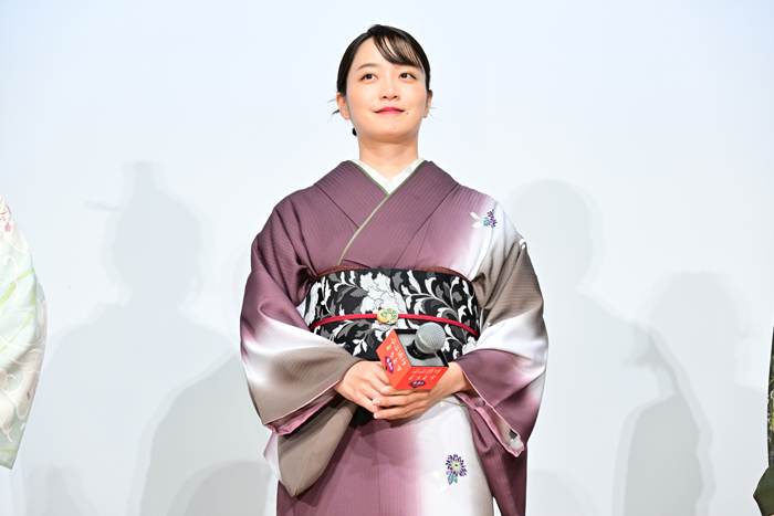 深川麻衣、映画『ぶぶ漬けどうどす』東京プレミアに登壇！京都文化に触れ「勉強になります！」と笑顔