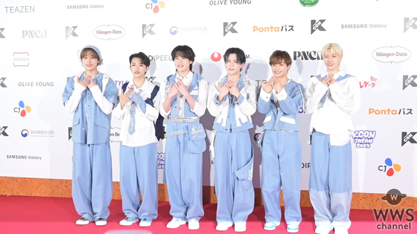 【動画】DXTEEN、爽やか＆かわいいマリンカラーでレッドカーペットに登場！＜KCON JAPAN 2025＞