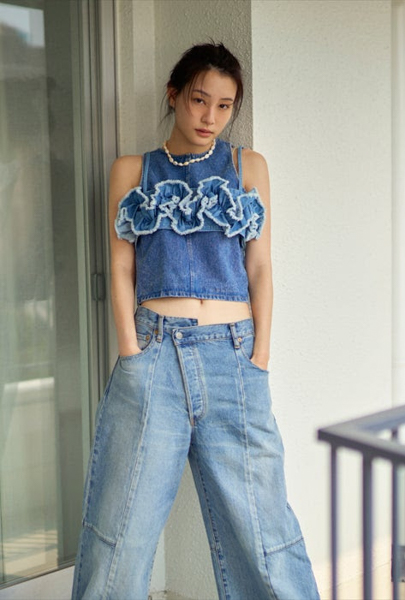 モデルで女優の花山瑞貴を起用した「Ungrid(アングリッド)」デニムLOOKを公開