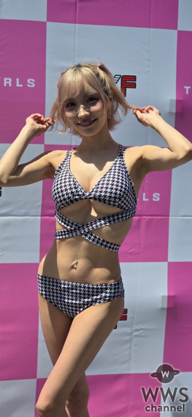 【動画】春陽モカ、チェック柄水着でTREND GIRLS撮影会 2025の盛り上がりを語る！