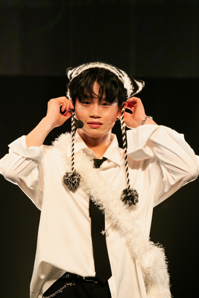 日本人3人、韓国人1人のグローバルボーイズグループ・I1IT（アイウォニット）で新曲初披露！