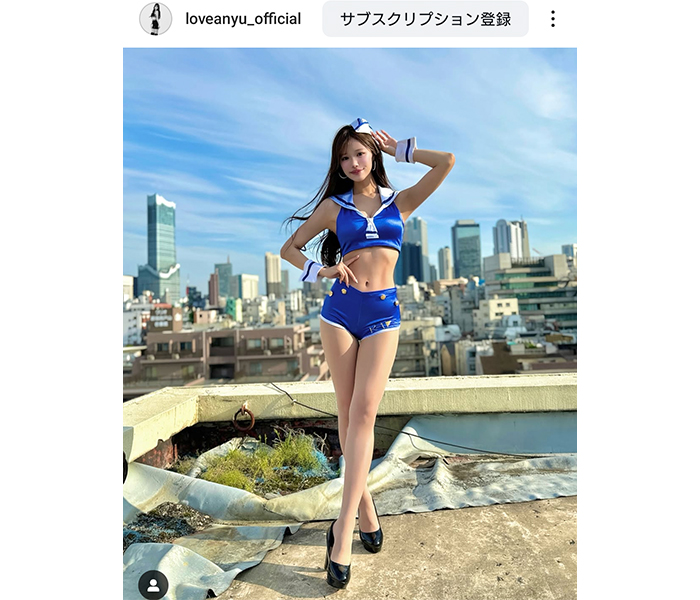 広瀬晏夕、まっすぐ美脚が眩しい！ミニ丈コスチュームにファン歓喜