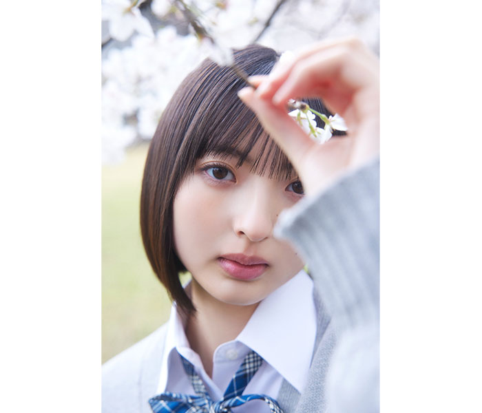 櫻坂46 四期生の撮り下ろし写真&手書きプロフィールが公開！第四弾は山田桃実、勝又春！