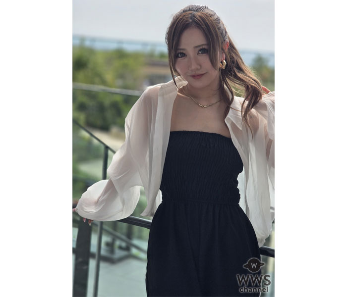 元eggモデル・りせり、私服ワンピースで宮古島の印象を語る！ 「海キレイやし景色がどこよりもいい」