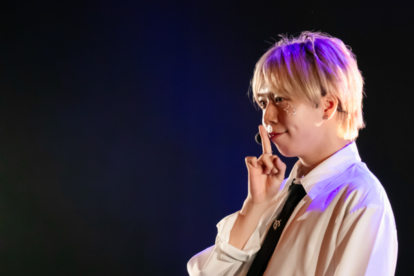 日本人3人、韓国人1人のグローバルボーイズグループ・I1IT（アイウォニット）で新曲初披露！
