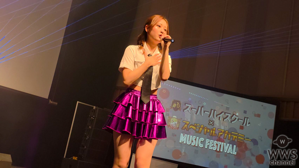 【写真特集】スペシャルアカデミー＆スーパーハイスクール、腹見せミニスカ衣装でコラボパフォーマンスを披露！＜TOKYO CROSSROADS 2025＞