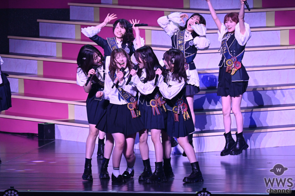 AKB48 村山彩希、涙の卒業コンサートに柏木由紀、峯岸みなみ、岡田奈々らOG17名が熱唱!