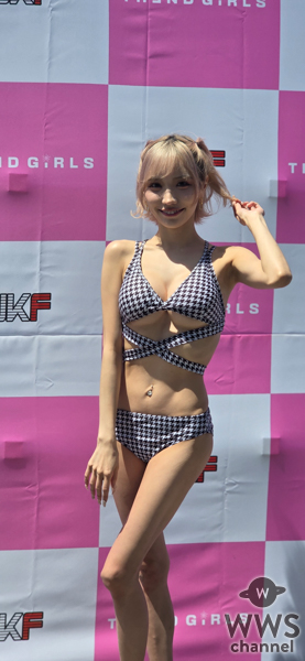 【動画】春陽モカ、チェック柄水着でTREND GIRLS撮影会 2025の盛り上がりを語る！