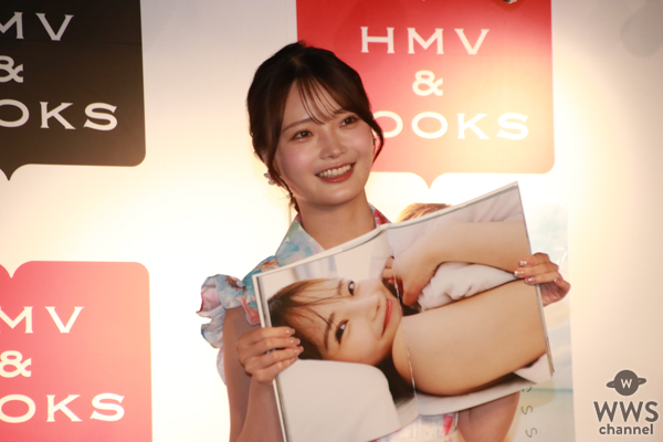 「可愛いとセクシーの二刀流」新谷姫加、バンドゥビキニで魅了する初写真集イベントで見どころ語る