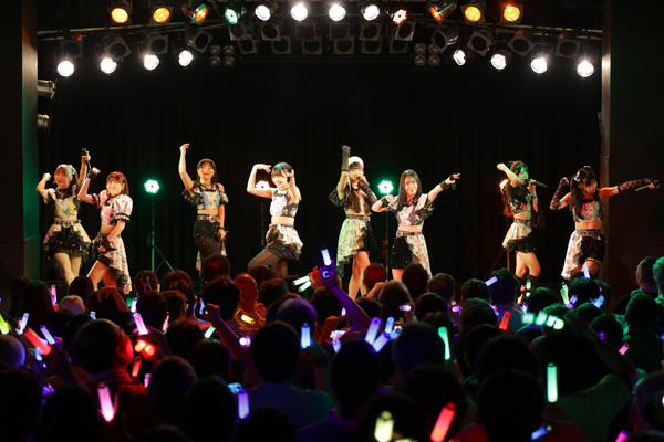 OCHA NORMA47都道府県ツアーが横浜で完結！新曲「学校では教えてくれないこと」を初披露し128公演の旅に幕