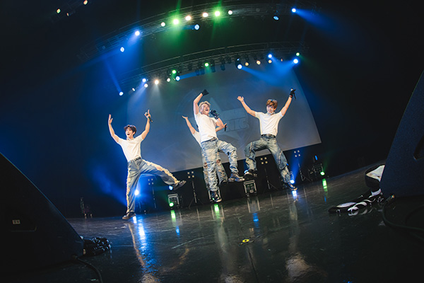 【写真特集】ORβIT、ダイナミックなダンスと歌唱で「BRAVE SONIC」に詰めかけたファンを沸かす！