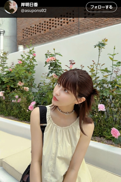 岸明日香、上品ドレスで美貌炸裂！ファン歓喜