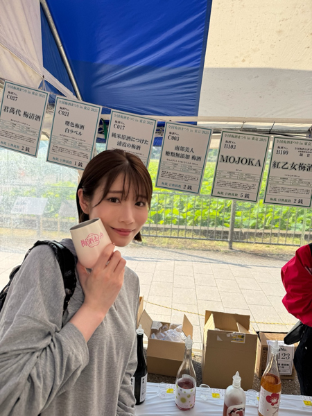 梅酒美人『萌名』が、上野公園で開催された全国梅酒まつりin 東京2025に訪問しオフショットを公開！