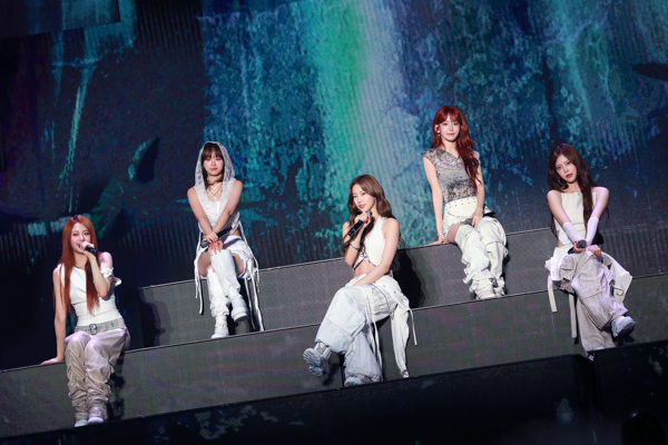LE SSERAFIM、初の東京ドーム公演が決定！追加公演サプライズ発表にファン歓喜！